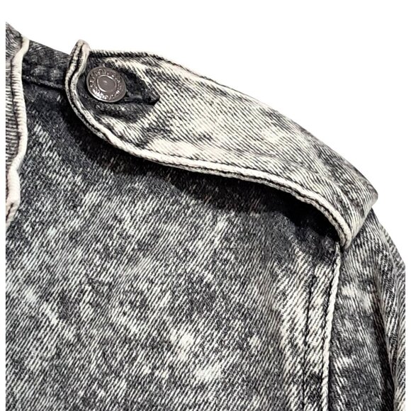 Vintage Levis Jean Jacket Acid Wash Black Denim Size L 1980s Epaulets Cropped - Picture 11 of 13